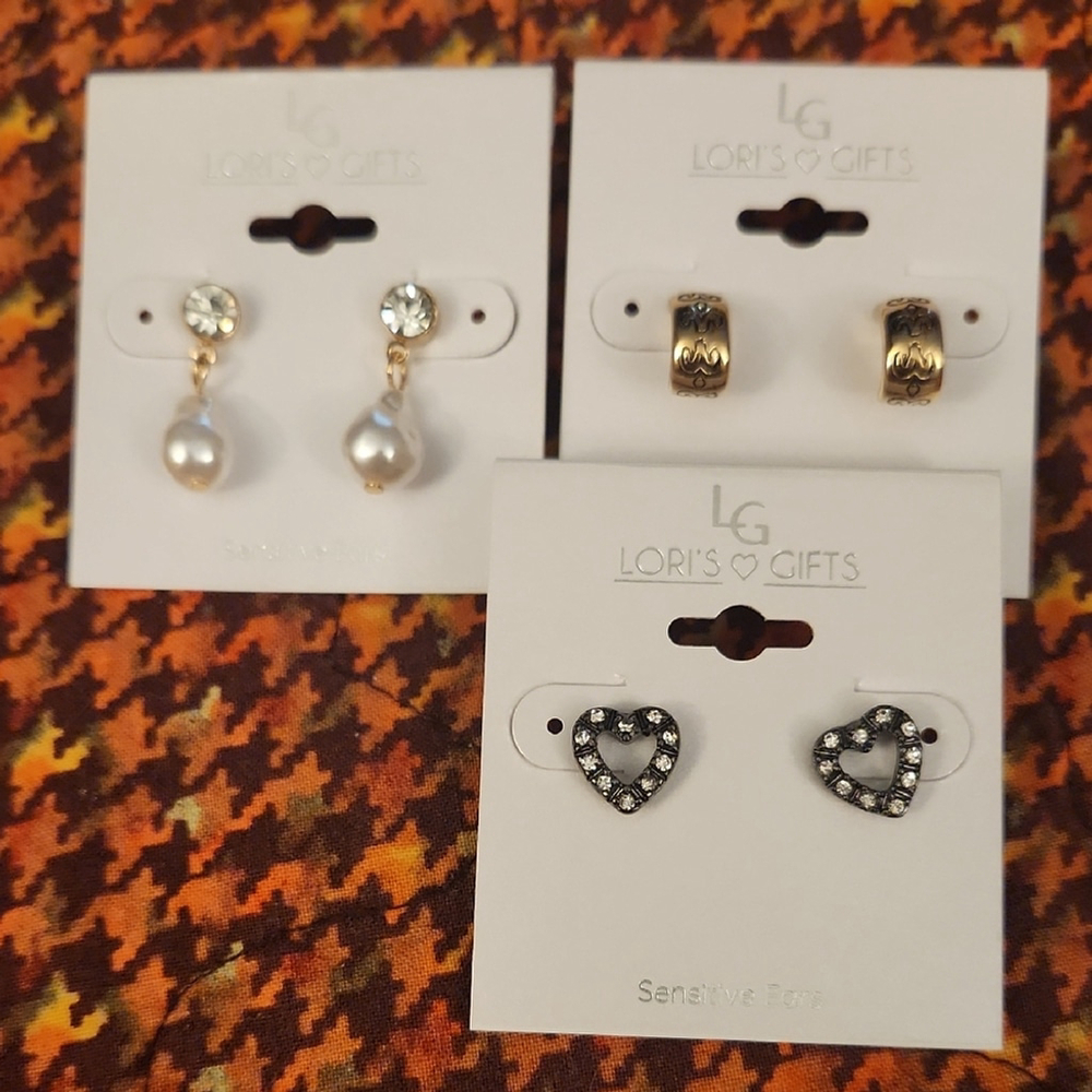 Lori's Gifts Earring Set with Crystals Lot of 3
